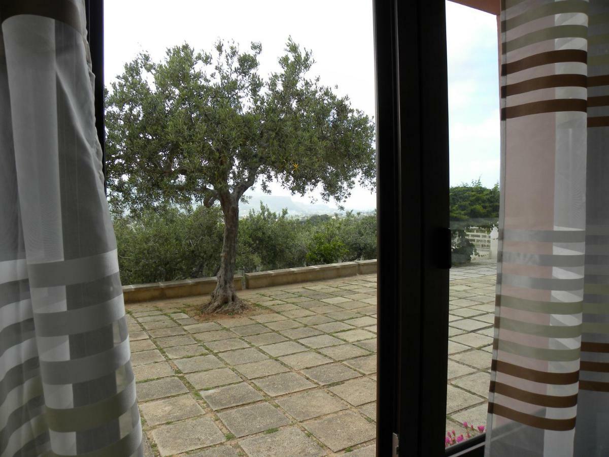Ibiscus Acomodação com café da manhã Castellammare del Golfo Exterior foto